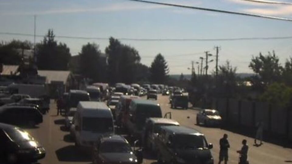 Наибольшее количество машин зафиксировано в пункте пропуска "Краковец"