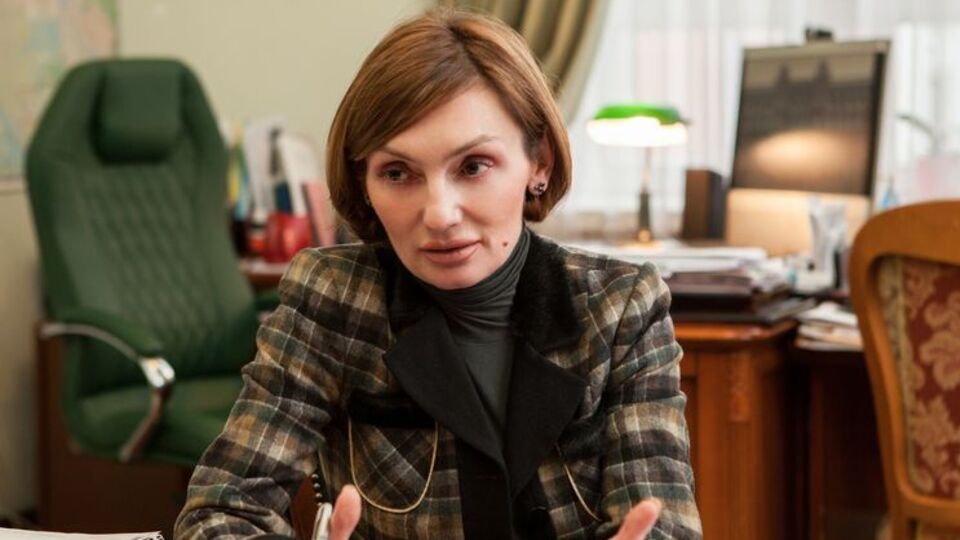 Всем специалистам, желающим попасть на работу в НБУ, Рожкова посоветовала присылать резюме