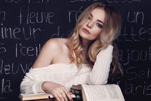 Клинику во Франции Пескова называет адским местом