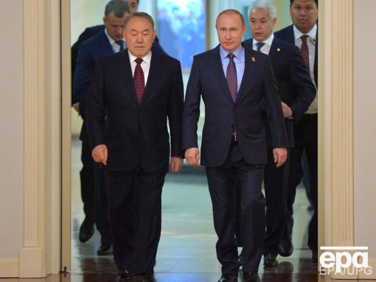 Назарбаев провел встречу с Путиным