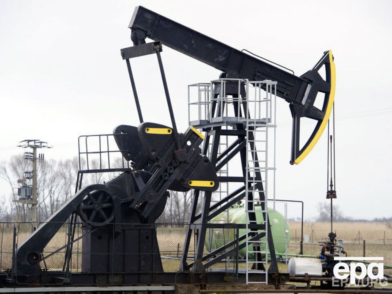 Brent подорожала до $49 за баррель