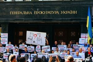 Дэниэл Келингерт: Порошенко и Луценко должны подтвердить свою готовность искоренять тех чиновников, которые хотят возвращения старой системы