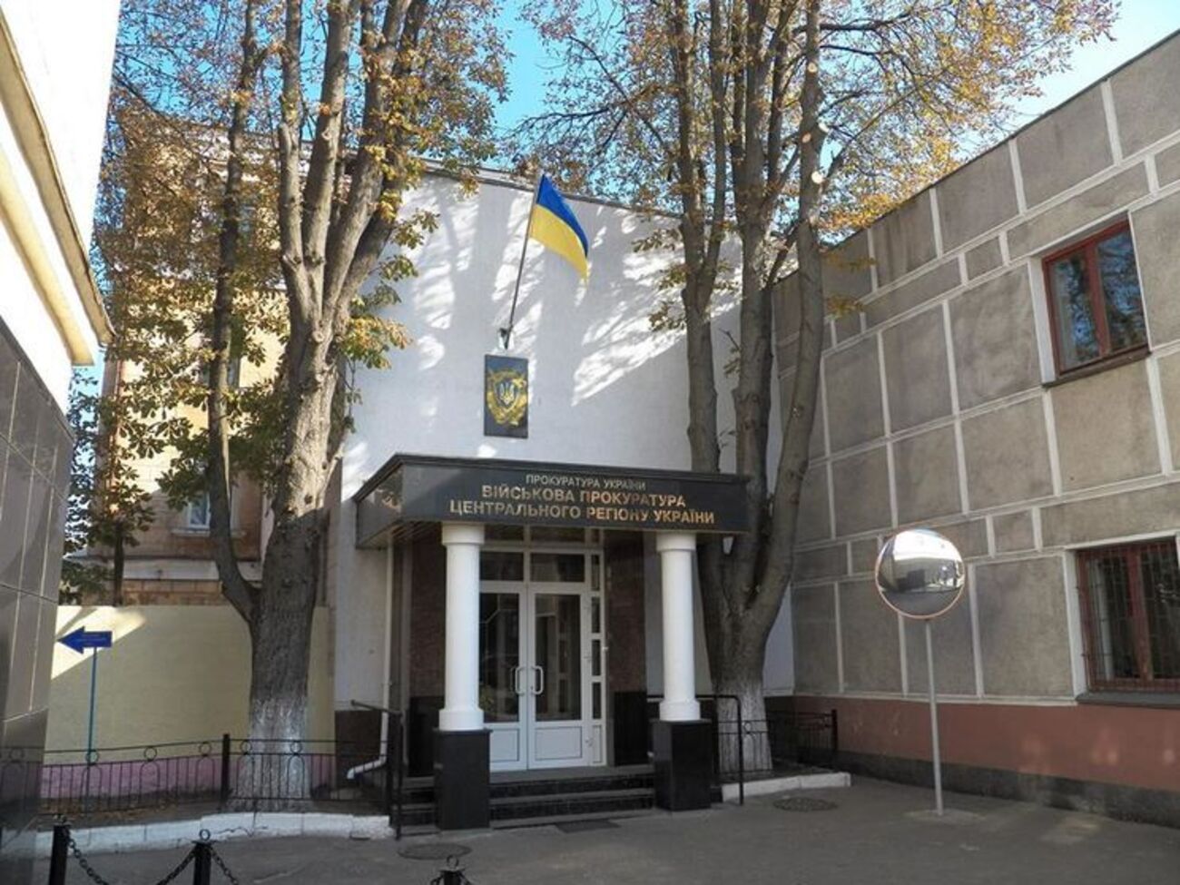 Военная прокуратура просит суд арестовать подозреваемого