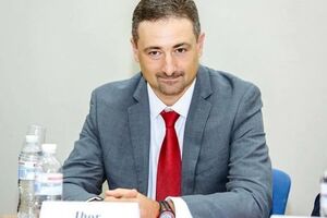 Смелянский догадывается, кто может стоять за иском