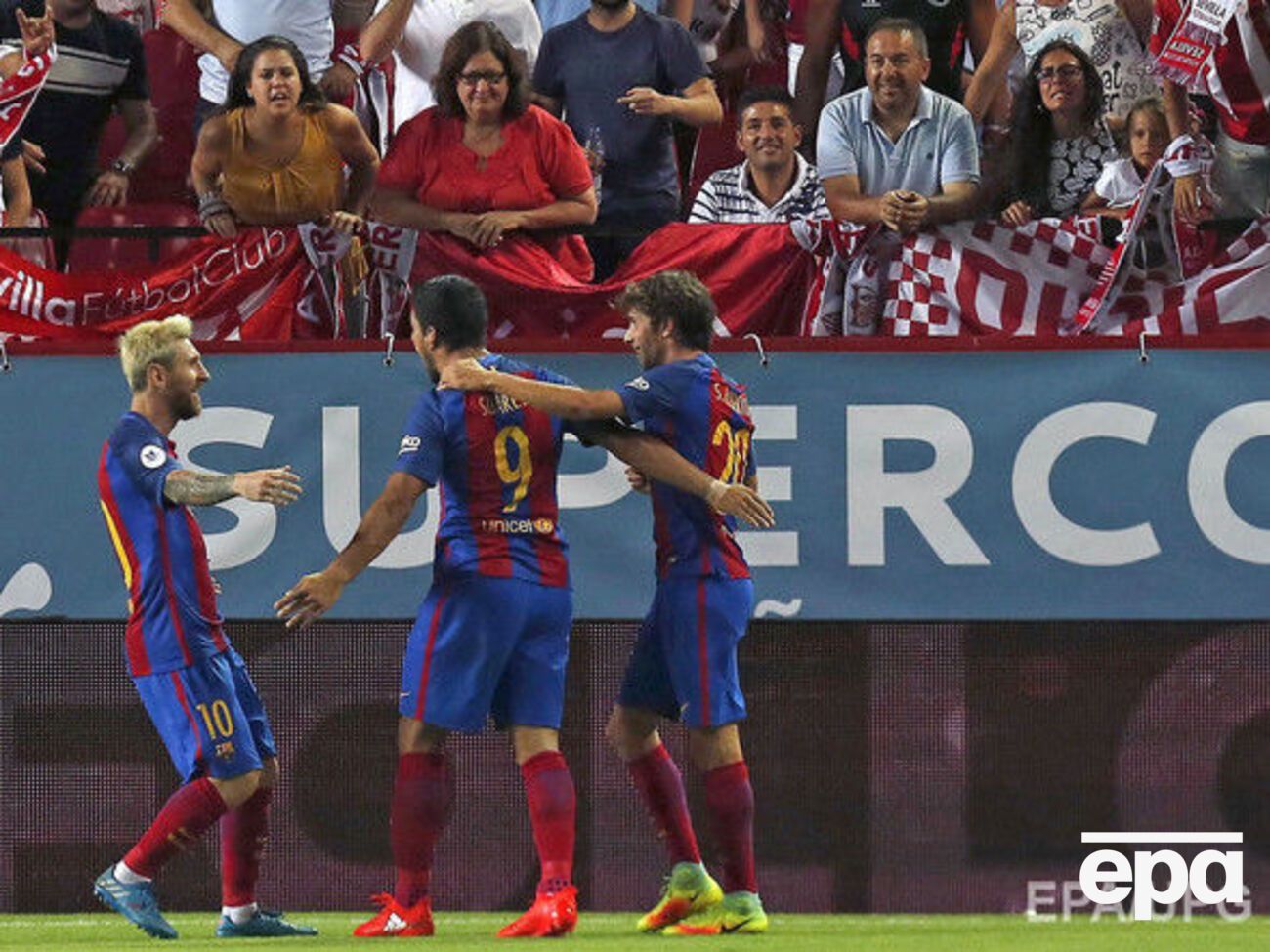 "Барселона" обыграла "Севилью" в двухматчевом противостоянии с общим счетом 5:0