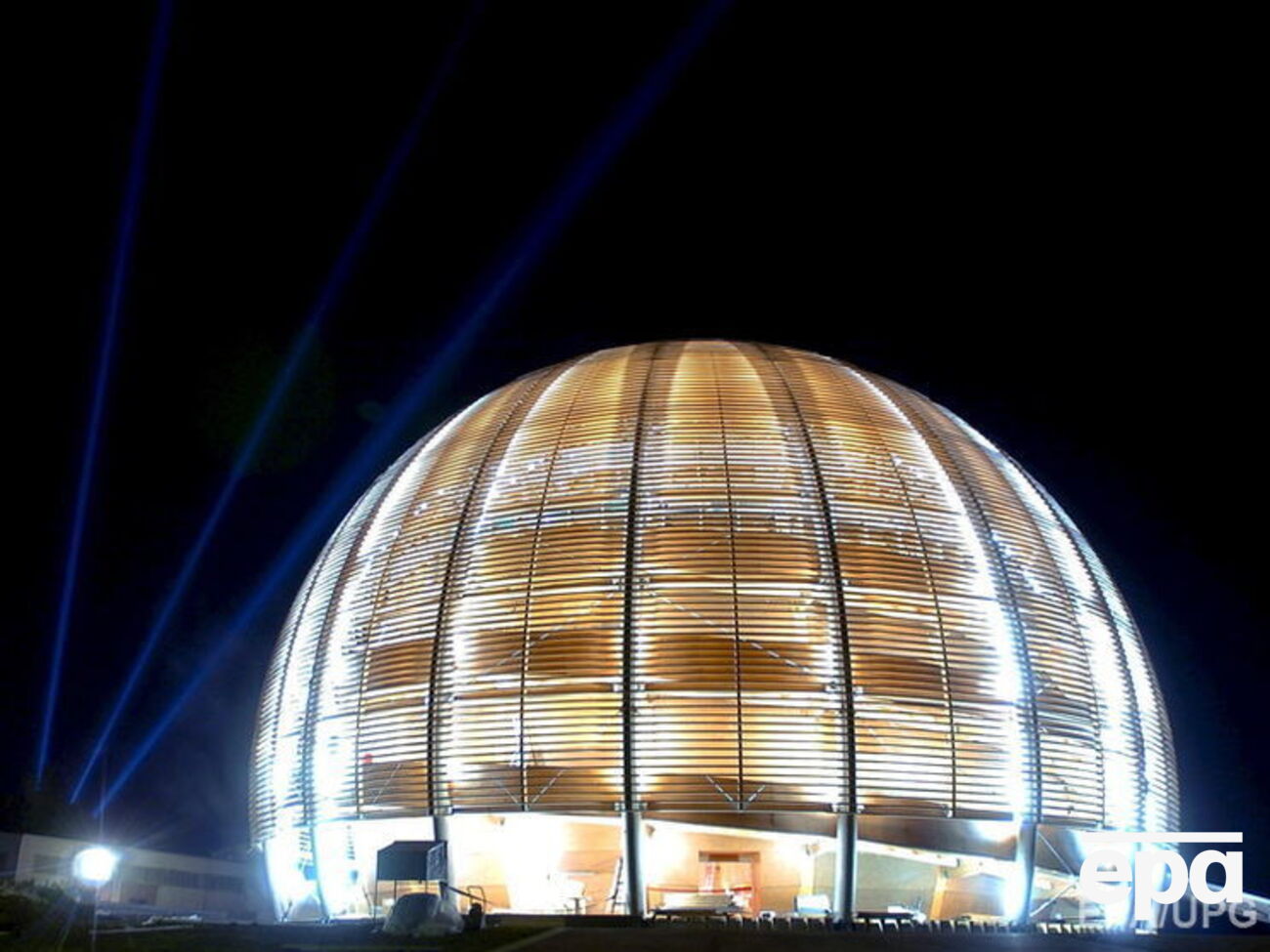 CERN разыскивает неизвестных, инсценировавших жертвоприношение