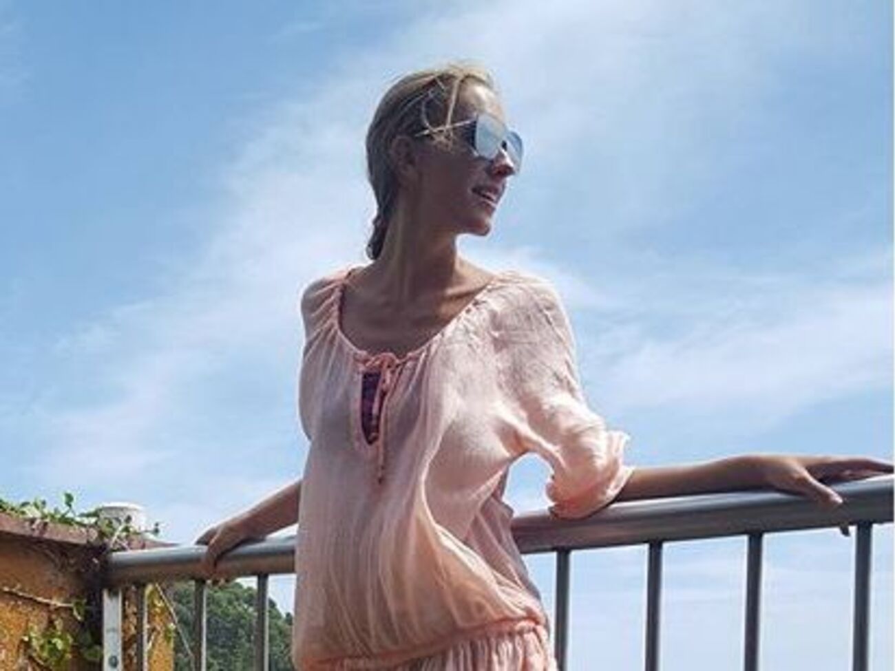 Осадчая сфотографировала себя в купальнике