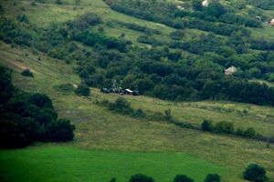 Комплексы находятся напротив участка Харьковского отряда на территории РФ