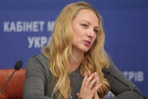 По словам Поповой, телевышка на горе Карачун в Донецкой области уже достигла высоты 50 м