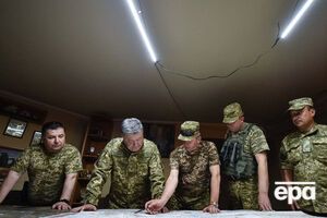 Порошенко не исключил введение военного положения