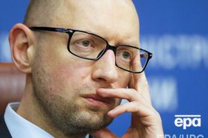 Яценюка вызвали в суд