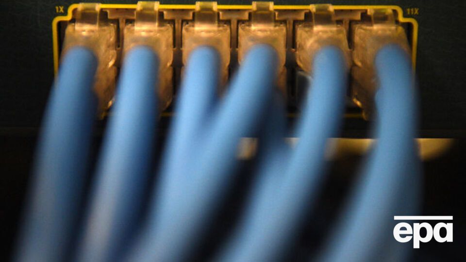 Российские власти хотят усилить контроль за интернетом