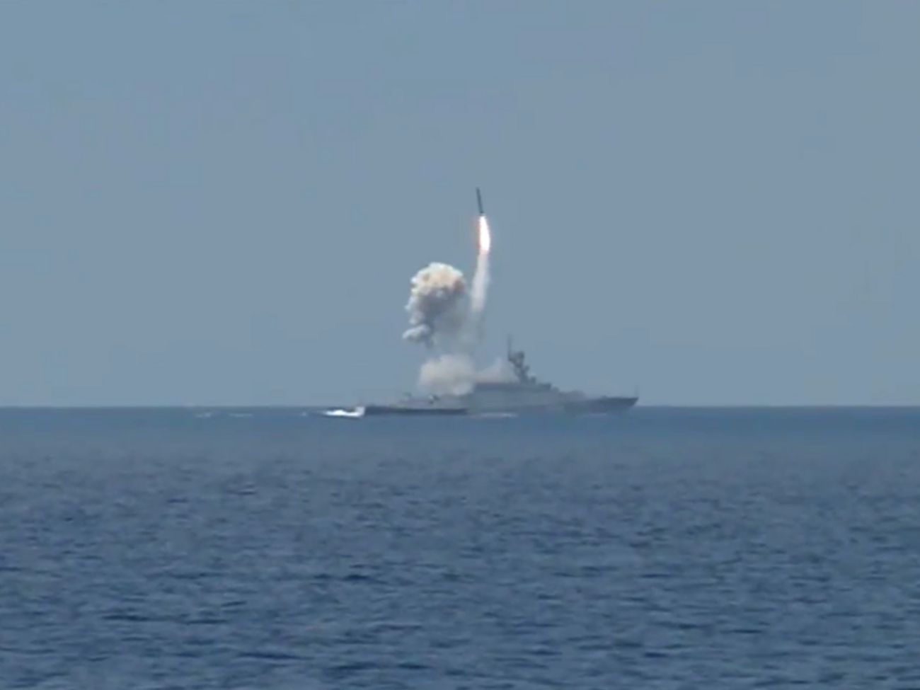Российские корабли нанесли ракетные удары по Сирии