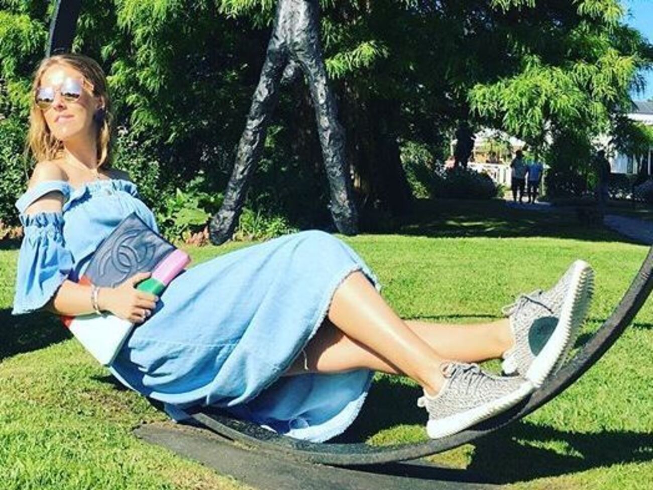 Собчак оценила вино провинции Бордо