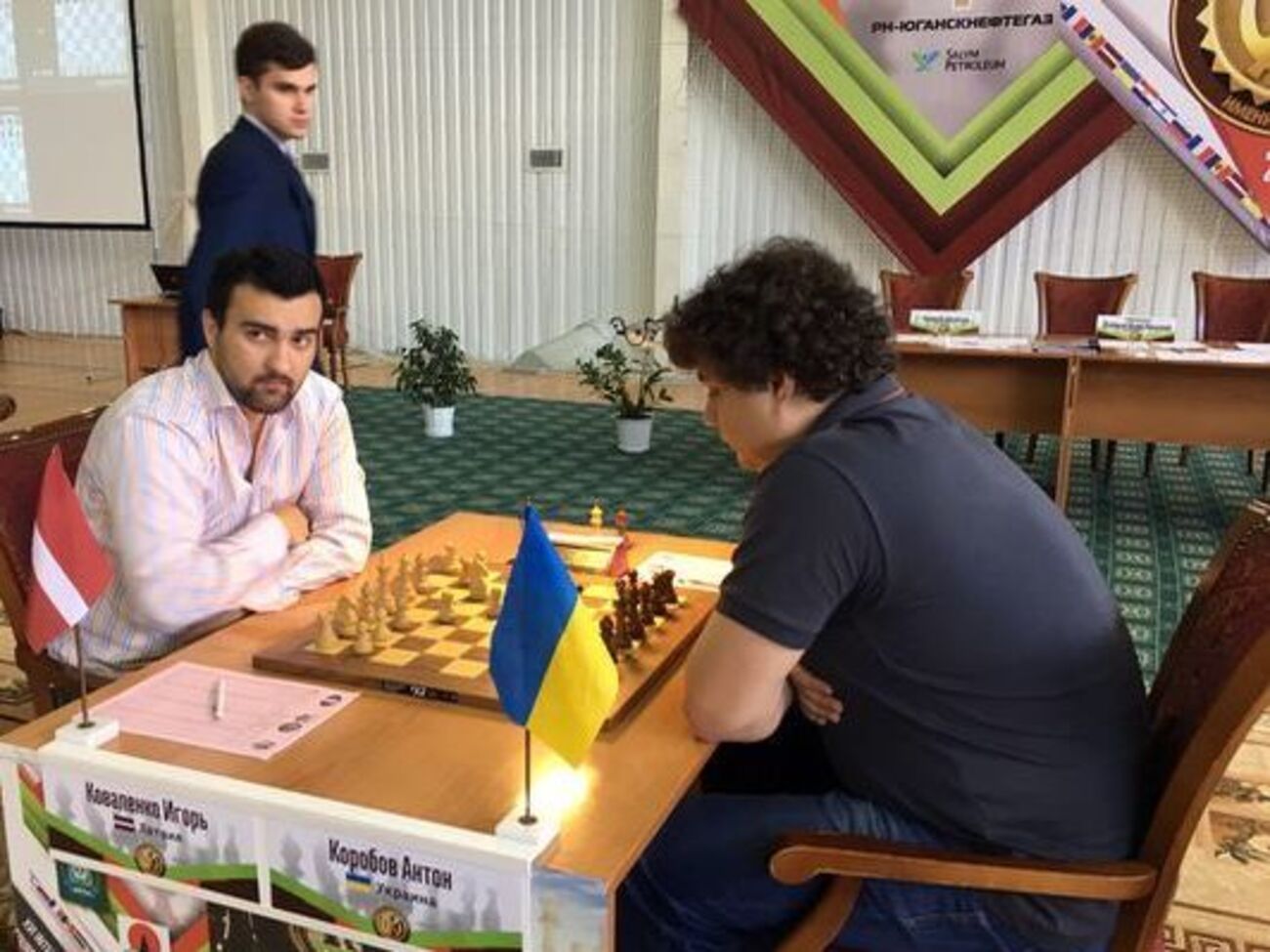В последней партии соревнования украинский гроссмейстер играл с шахматистом из Латвии Игорем Коваленко