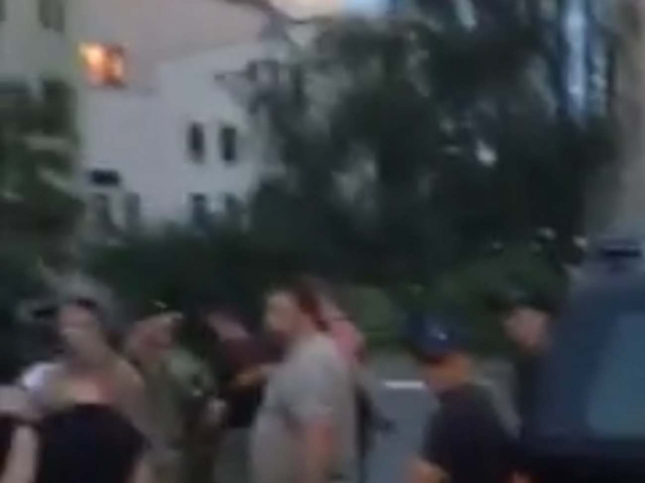 Активисты требуют встречи с главой Оболонского райсуда Владиславом Девятко