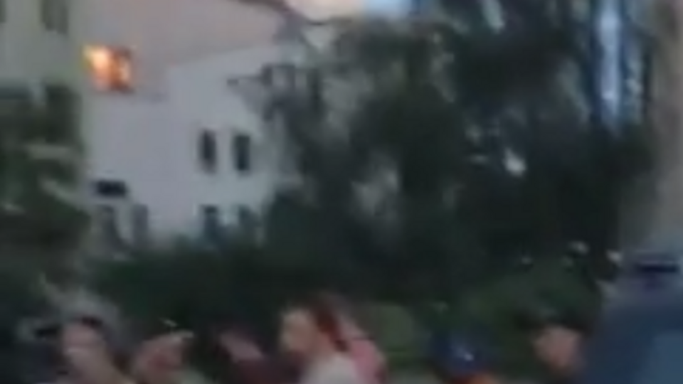 Активисты требуют встречи с главой Оболонского райсуда Владиславом Девятко
