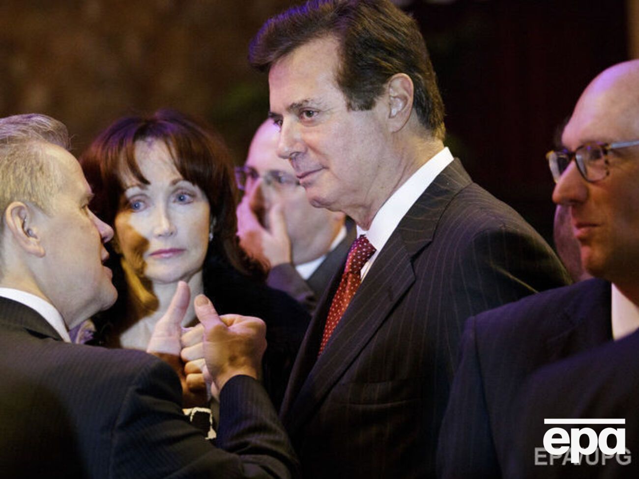 Название компании Манафорта не уточняется