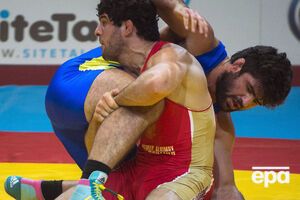 Засеев (в синем трико) вышел в 1/8 финала Олимпиады 2016
