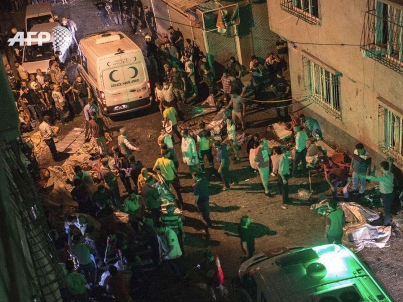 Жертвами взрыва на турецкой свадьбе стали 30 человек