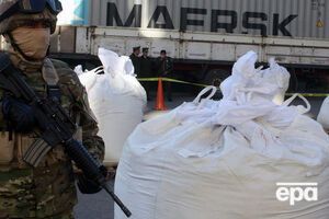 Стоимость кокаина оценивается приблизительно в 106 миллионов долларов