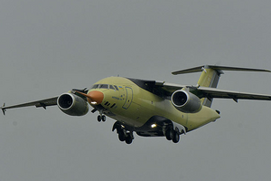 Самолет Ан-178 полетал с установленной в кабине камерой для обзора на 360 градусов