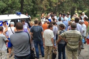 В Симферополе полиция сорвала митинг "Обманутый Крым"