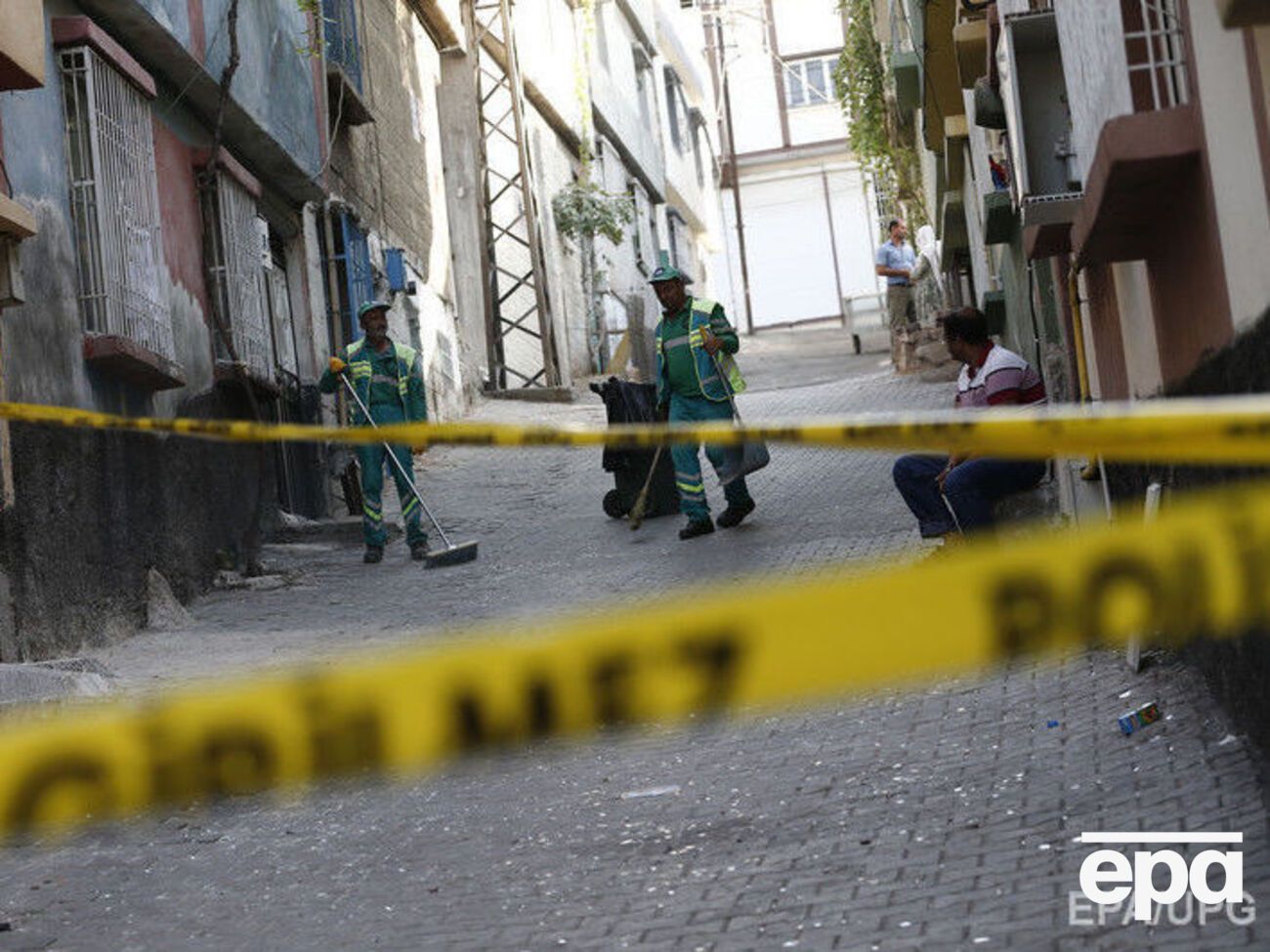 На месте взрыва в&nbsp;турецком Газиантепе правоохранители проводят расследование