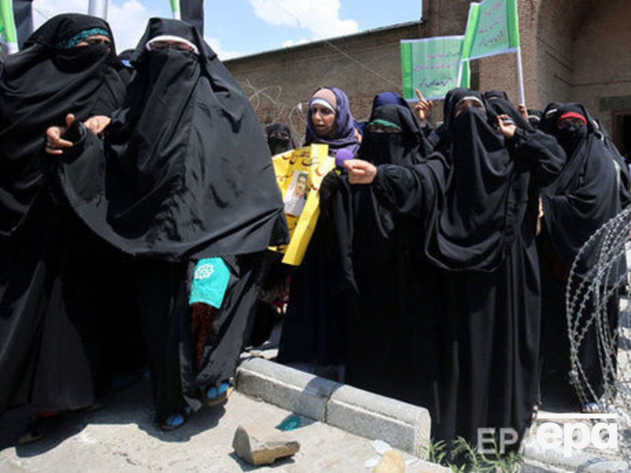 Паранджа лишает женщину свободы, считает Александр Кудашефф