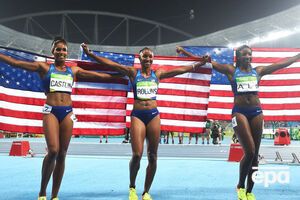 Американки Бриана Роллинз, Ниа Али и Кристи Кастлин заняли весь пьедестал в барьерном спринте