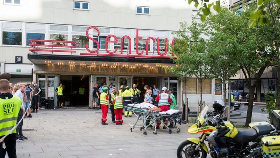 В результате инцидента пострадали 15 человек