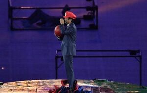 Японский премьер выступил в образе Супер Марио
