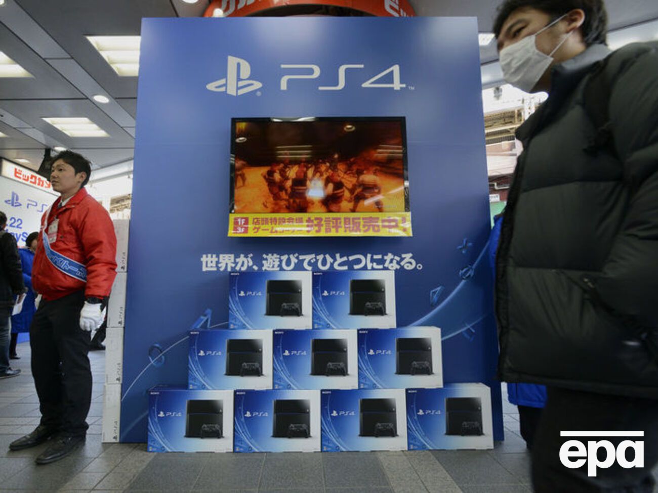 Ожидается, что новые версии приставки представят уже в следующем месяце