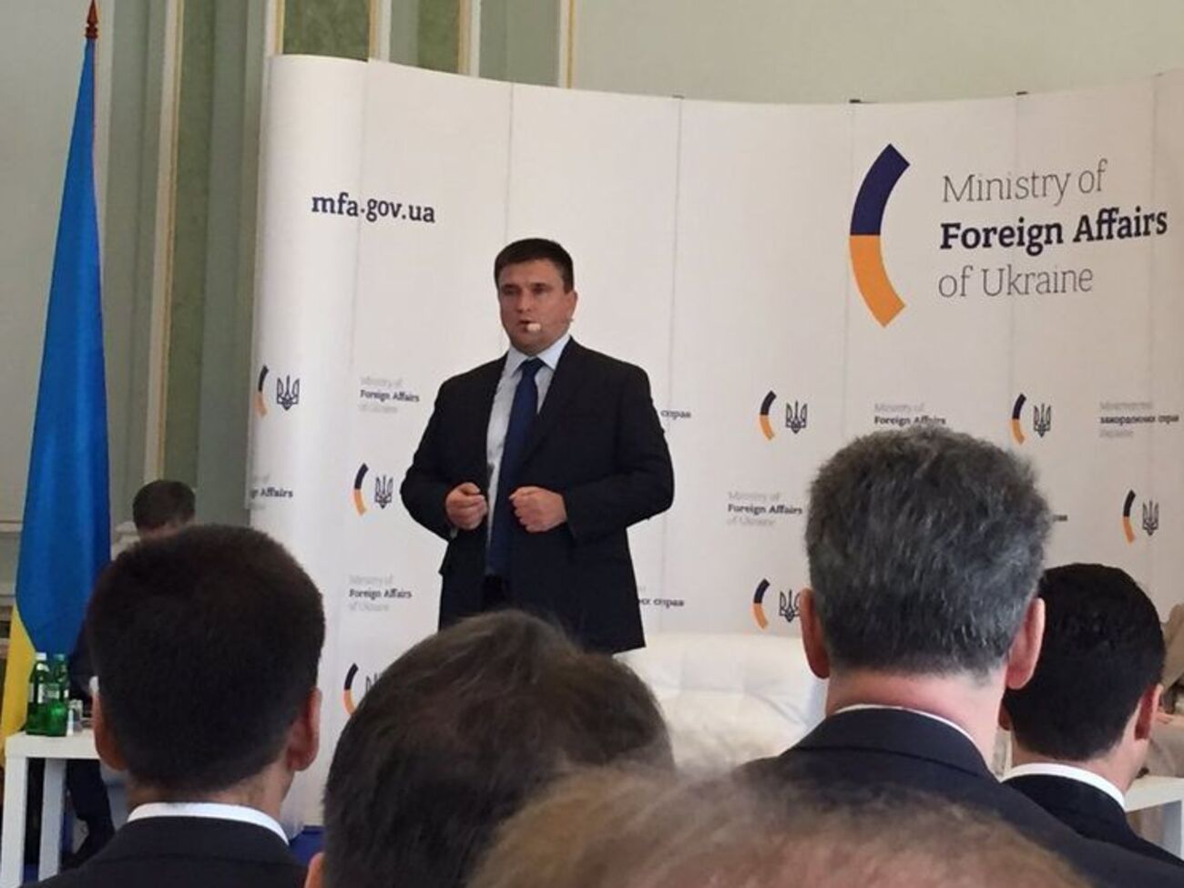 Климкин провел совещание с послами