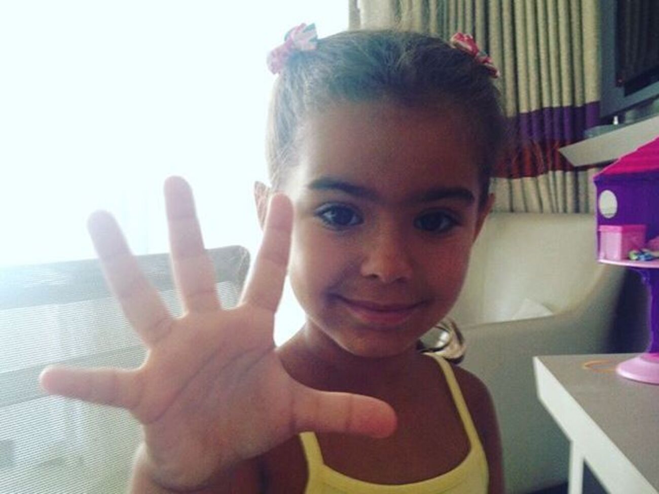 Пятилетняя дочь Ани Лорак отдыхает на родине своего отца&nbsp;&ndash; в Турции