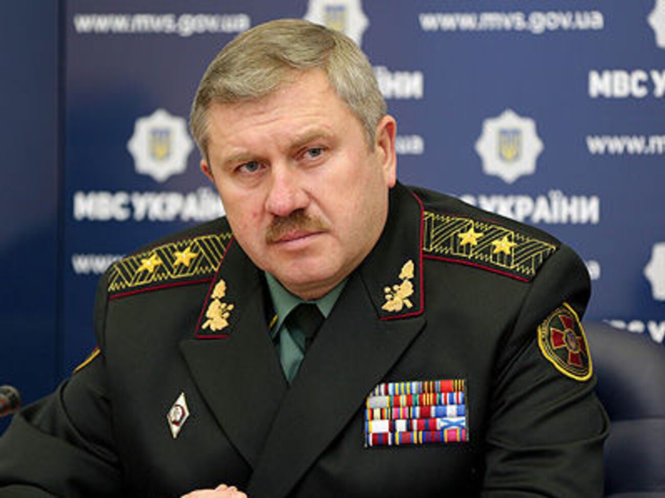 Аллеров: Очень много воинов пали на поле брани с врагами, которых ранее мы называли своими братьями. Нет у нас таких братьев