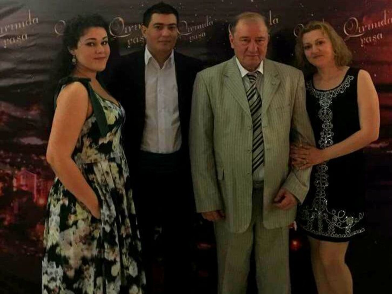 Айше Умерова, Сулейман Умеров и Ильми Умеров (слева направо)