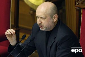 Турчинов заявил, что Россия готовится к проведению военных учений у украинских границ