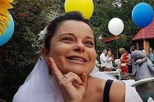 Королева: Наша 13-летняя годовщина!
