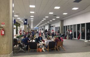 Российские спортсмены ждут вылета