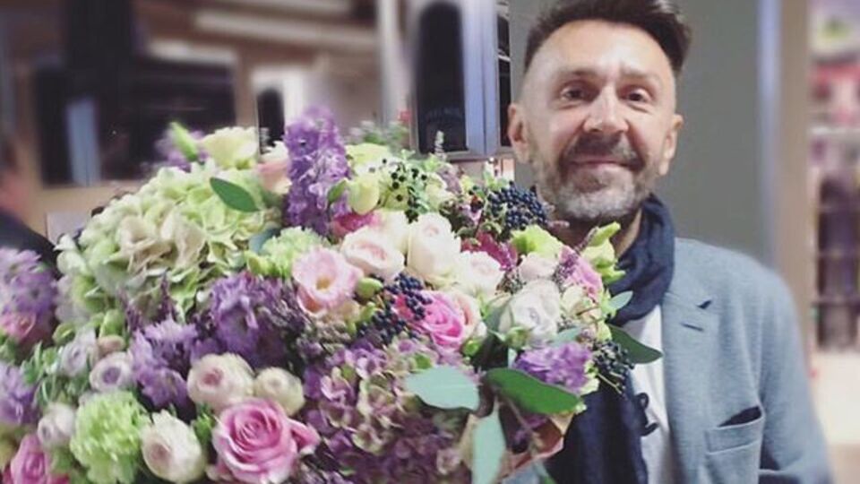 Шнуров: Встретился с кумирами. Степашку сшили нового, а Хрюша тот самый, настоящий, из моего детства