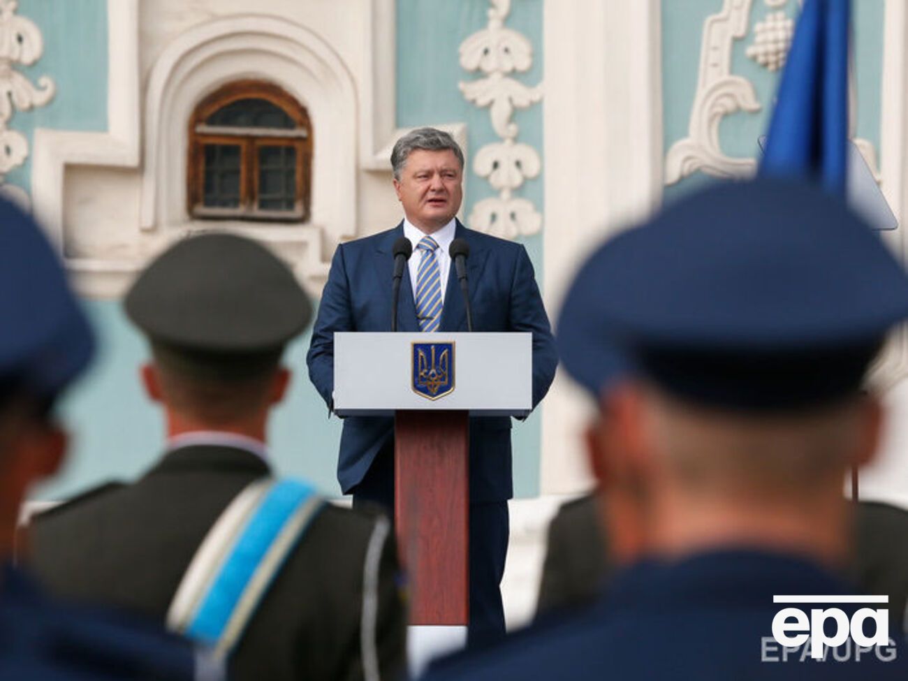 Украинская армия "серьезнее Будапештского меморандума", заявил Порошенко