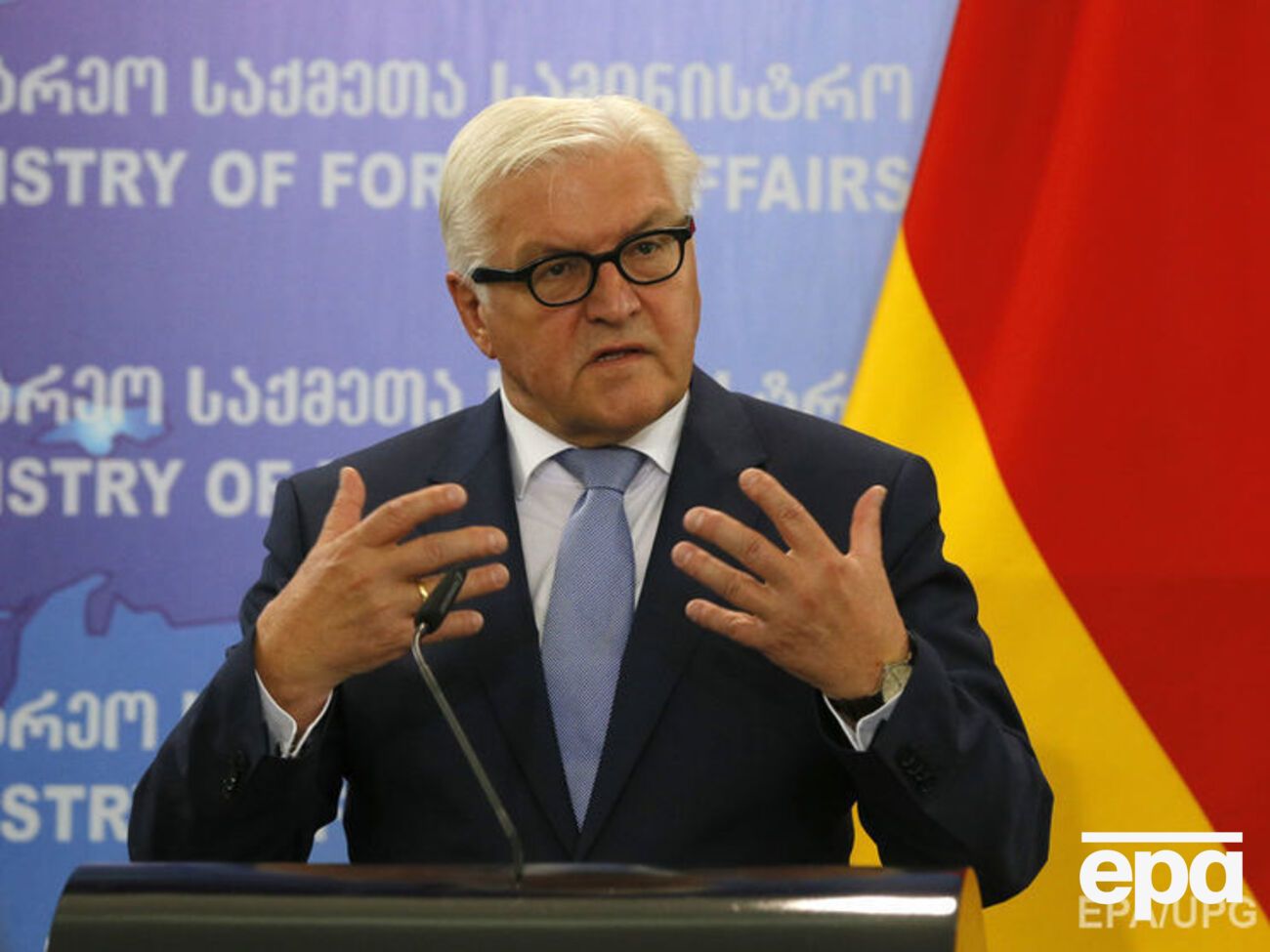 Особенное внимание будет уделено участию ОБСЕ в урегулировании кризисов и конфликтов, говорится в приглашении Штайнмайера