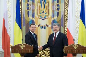 Дуда (на фото слева) и Порошенко (на фото справа) встретились в Киеве