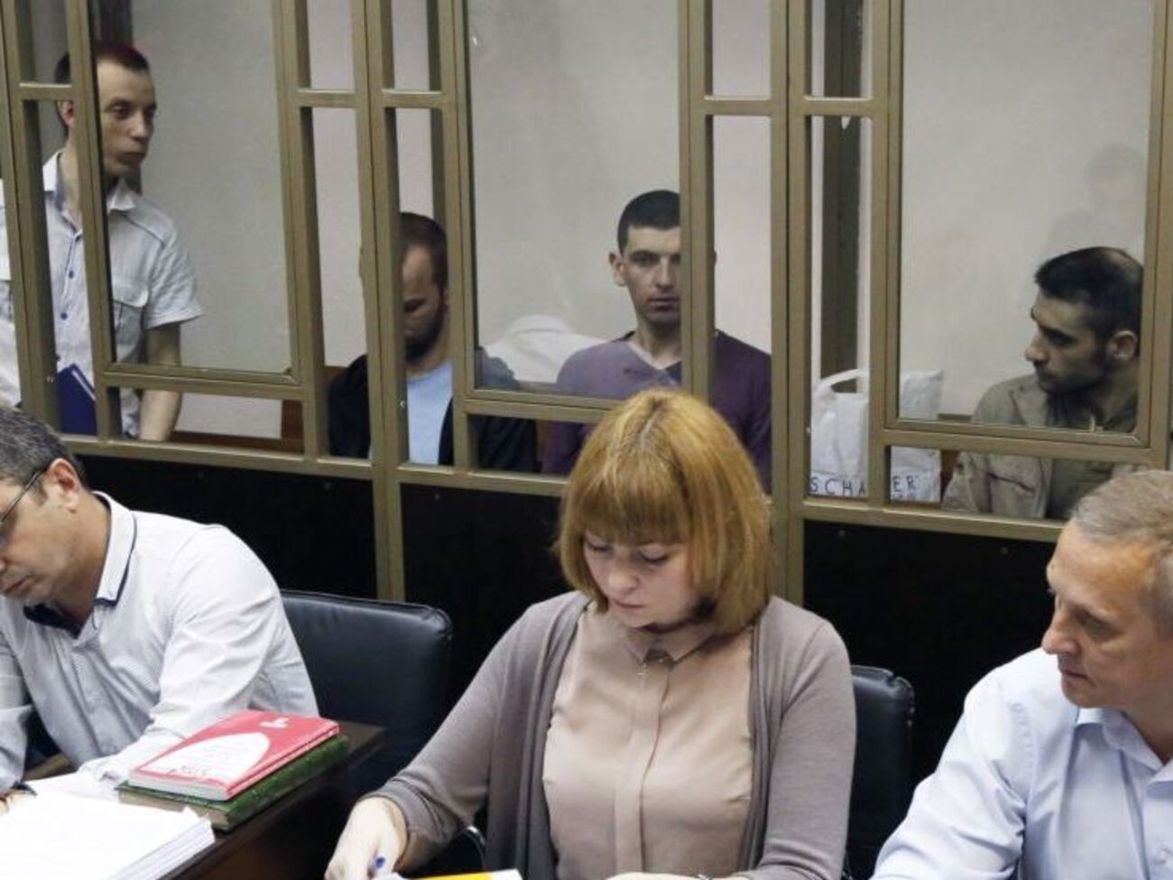 В суде продолжаются прения