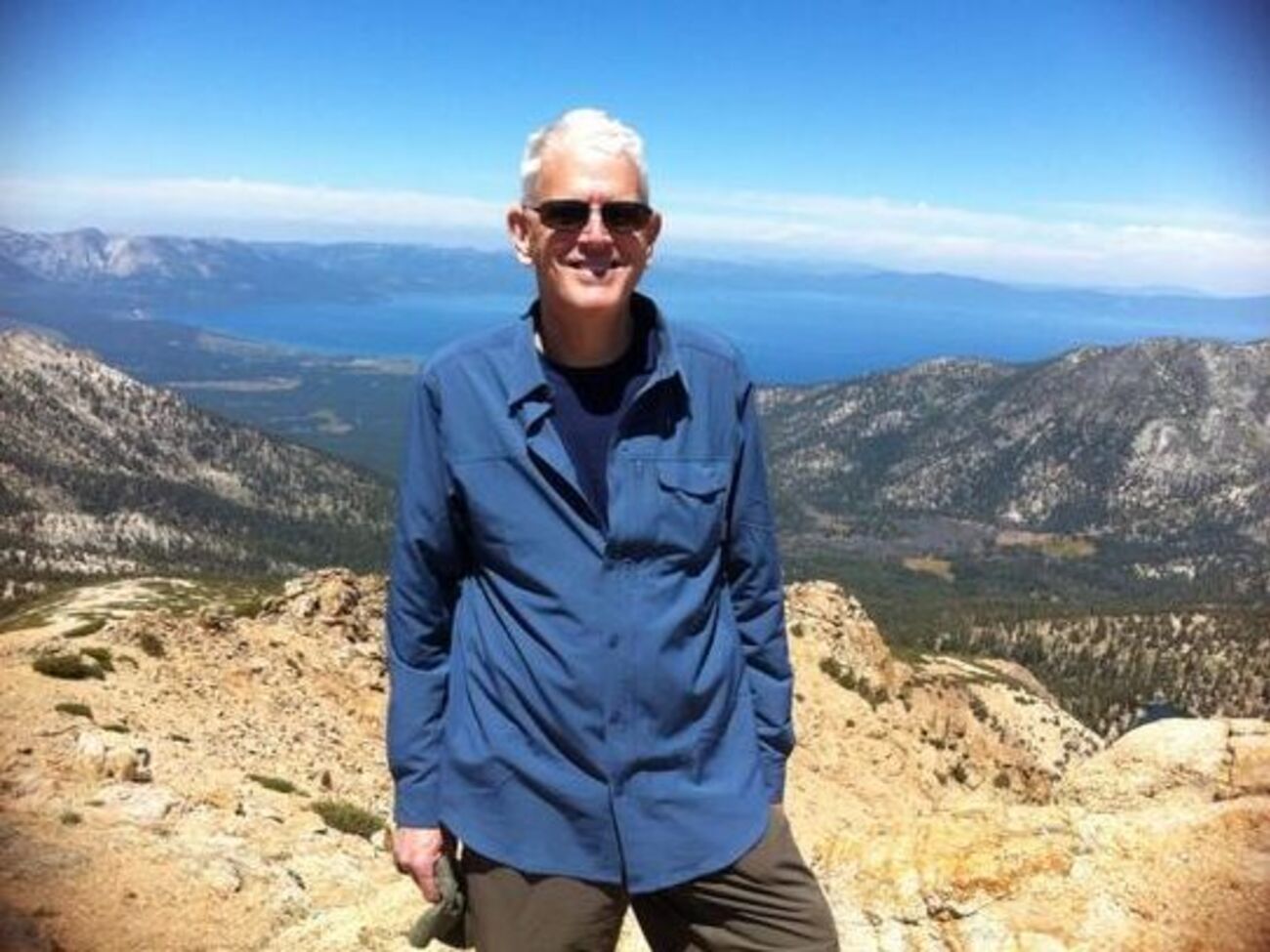 Пайфер сожалеет, что в Киеве вынуждены проводить парады