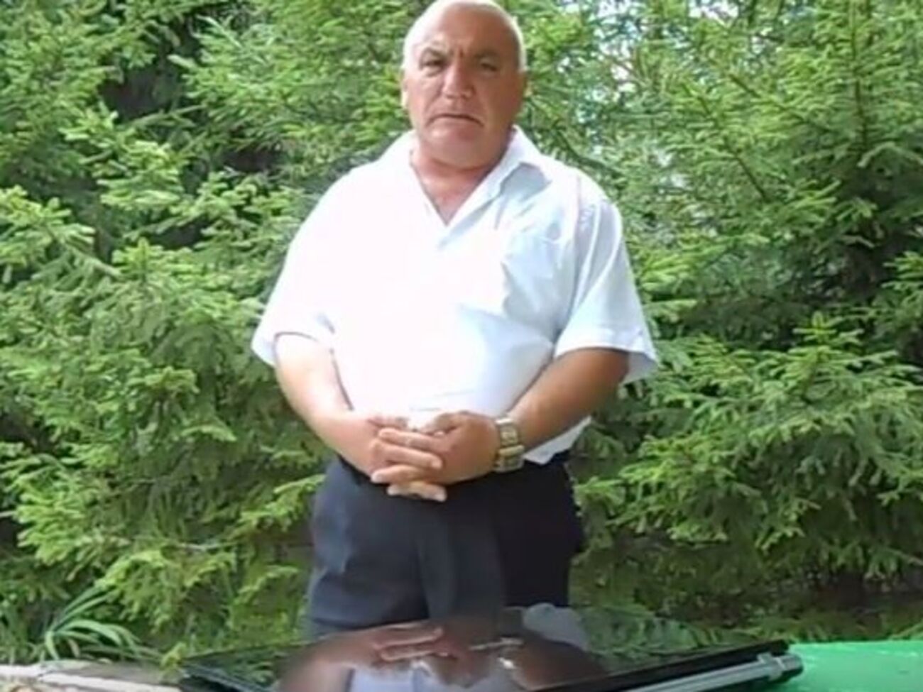 Мужчину доставят на допрос к следователям