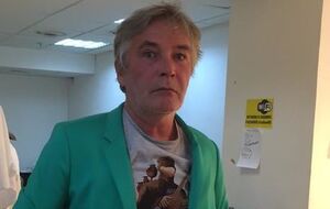 Орлуша написал стихотворение ко Дню Независимости Украины