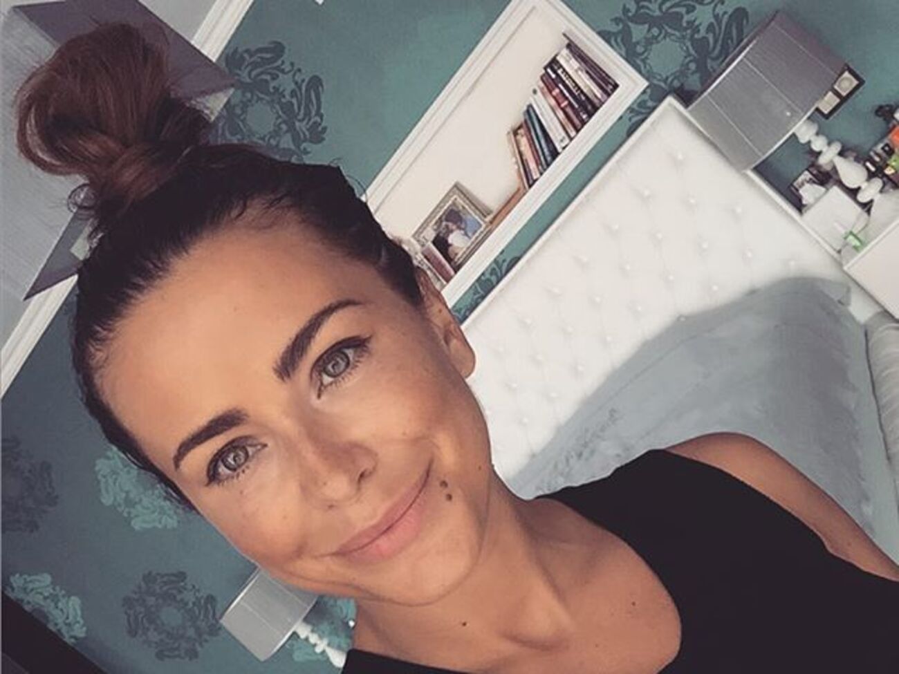 Ани Лорак:&nbsp;С праздником, украинцы! С Днем Независимости! А мы сегодня снимаем новое видео с Аланом Бадоевым