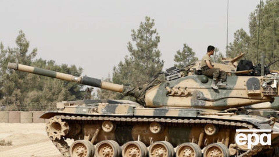 Турция вводит дополнительные силы на территорию Сирии